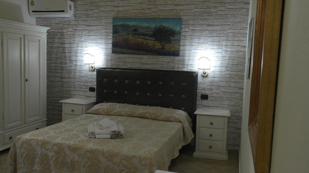 Bed & Breakfast La Villetta บอตริเชลโล ภายนอก รูปภาพ