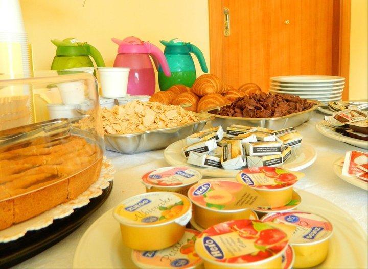 Bed & Breakfast La Villetta บอตริเชลโล ภายนอก รูปภาพ